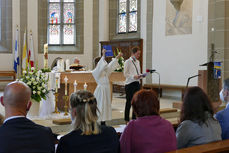 Feier der 1. Heiligen Kommunion in Sankt Crescentius (Foto: Karl-Franz Thiede)